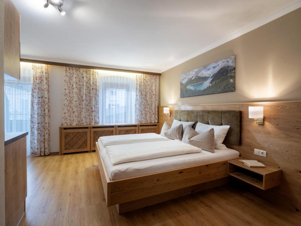 Gaestehaus Knunbauer Mayrhofen Ngoại thất bức ảnh